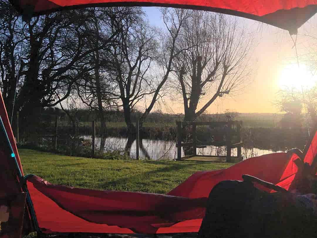 The Wildings Elms Meadow: Perfect morning view! (photo added by  on 31/03/2023)