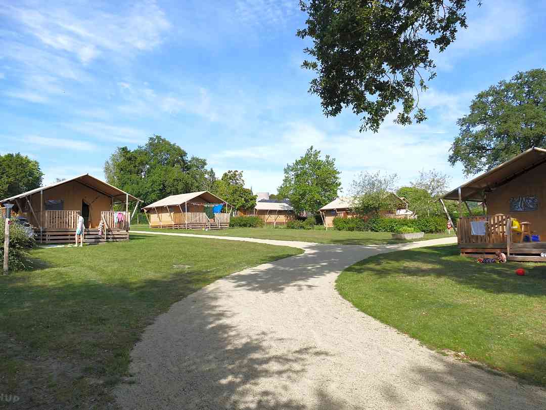 Glamping Sainte Suzanne Sainte Suzanne Tarifs 2020 Pitchup