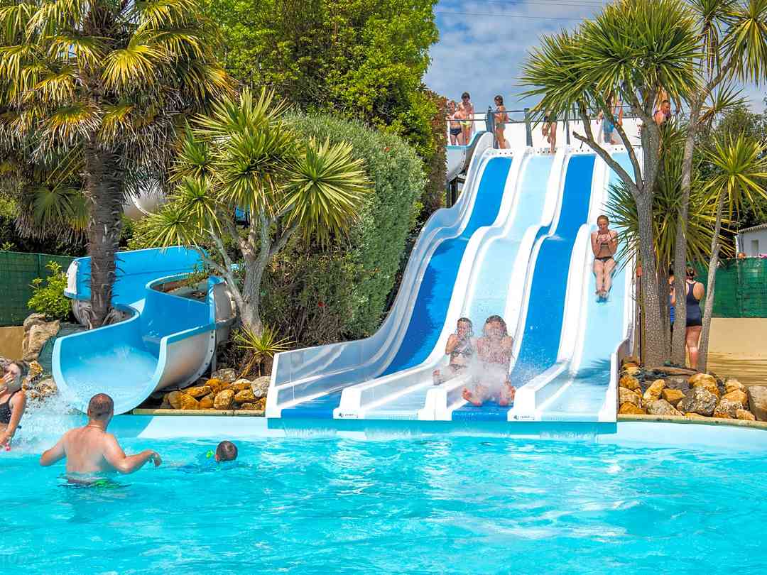Camping Kervilor La Trinite Sur Mer France Cherchez Et Reservez Avec Acsi