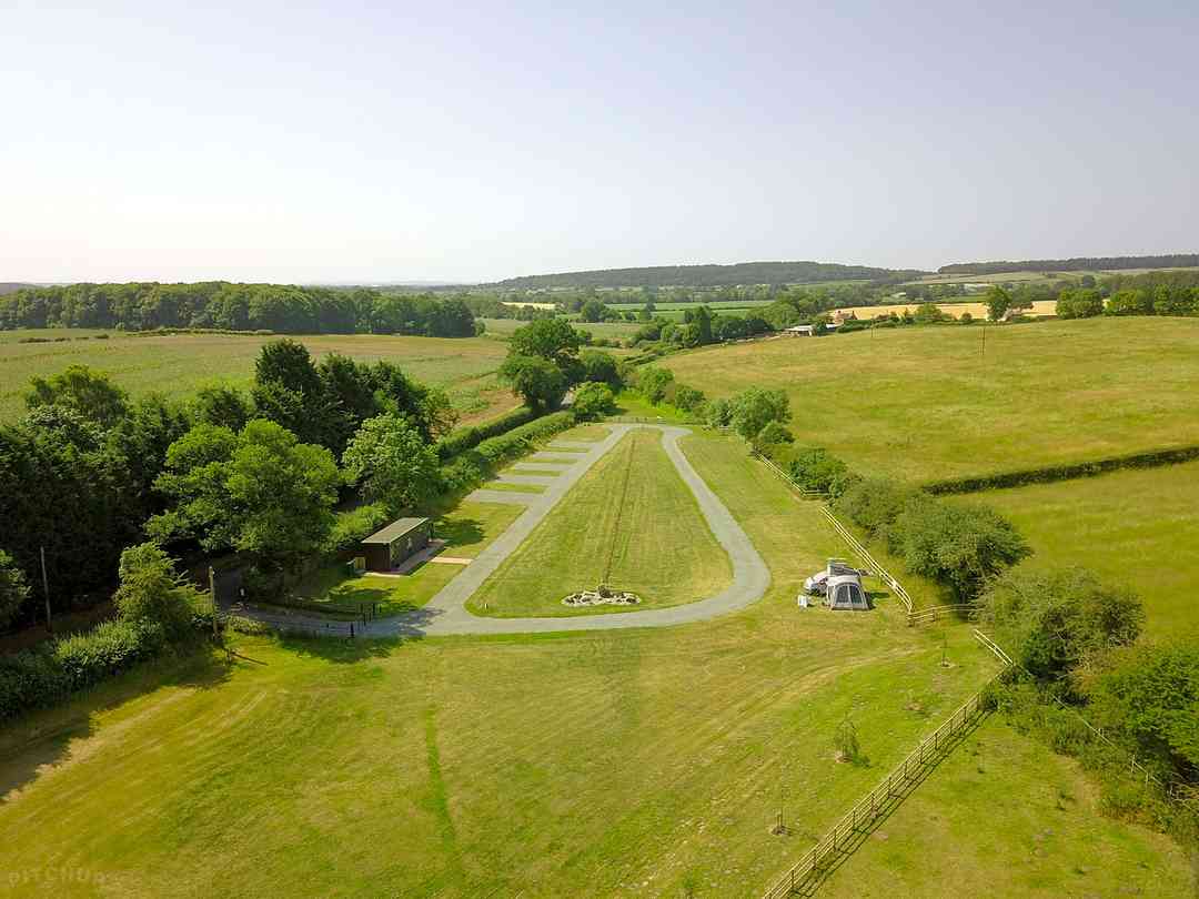 The Willows Caravan Park (foto toegevoegd door manager op 14-7-2025) The Willows Caravan Park (foto toegevoegd door manager op 14-7-2025)