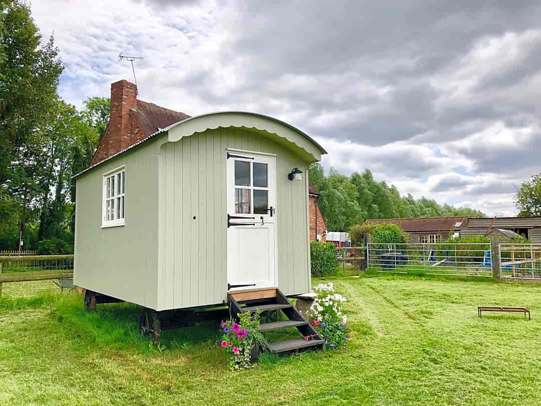 Micklefield Cottage: Mary's hut