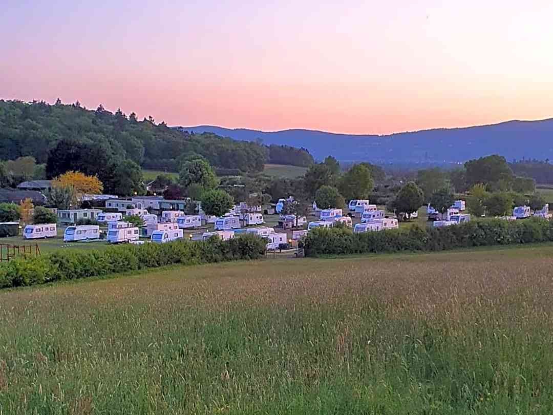Riverside Caravan Park (фото добавлено менеджером 01.03.2023)