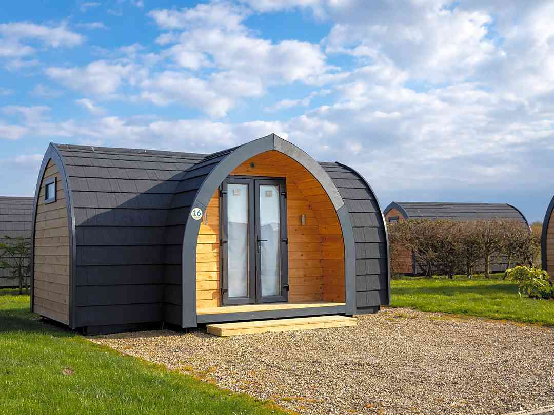 Wood Farm Holiday Park: Exterior