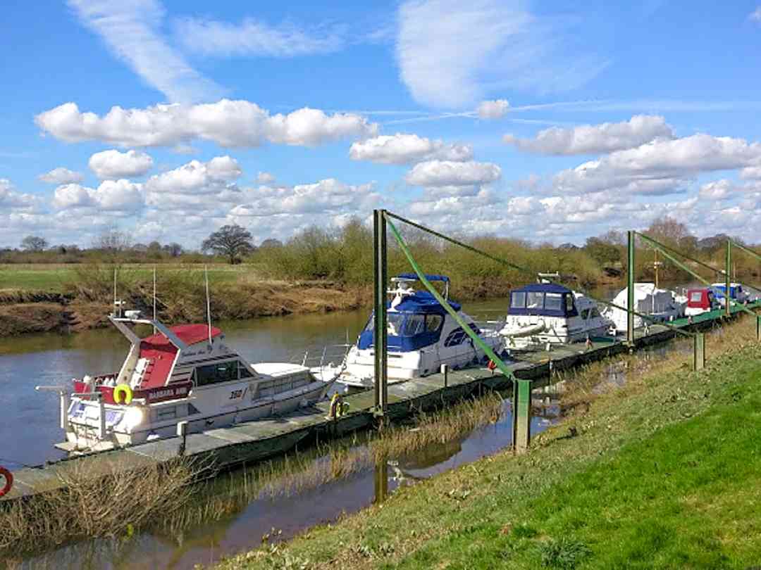 Ketch Caravan Park: riverside pitches
