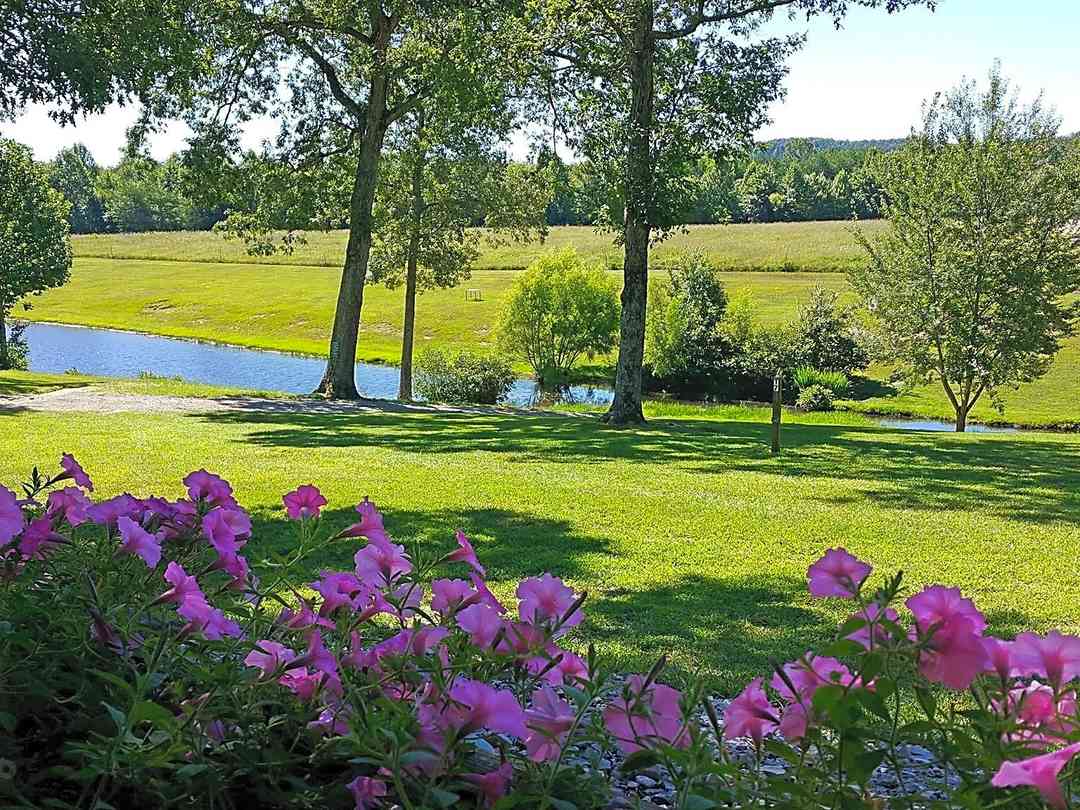 Motorcycle Friendly Rv Parks And Campgrounds Campgrounds On Pitchup