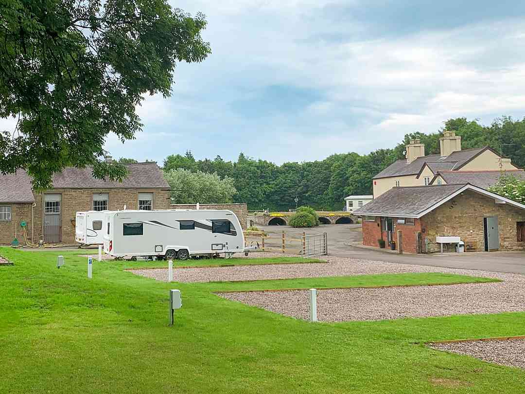 James Caravan Park