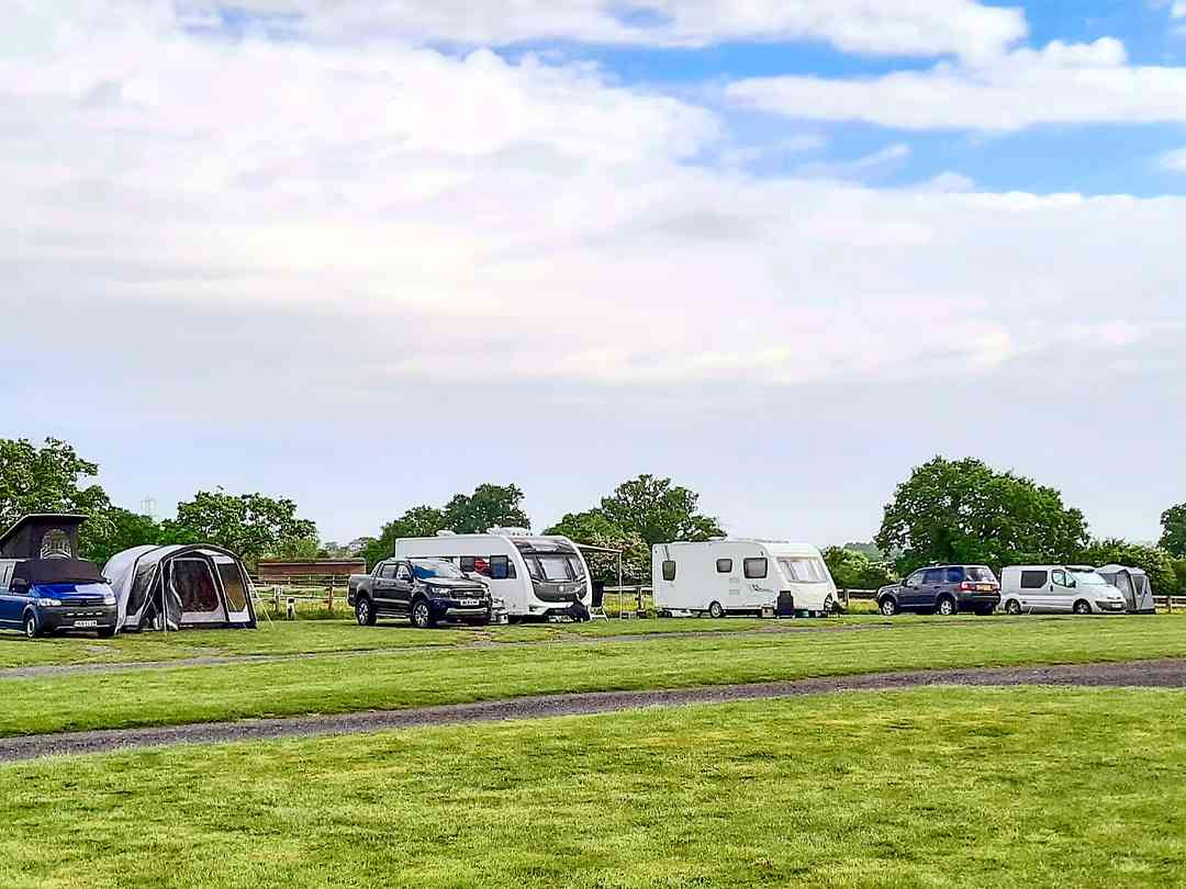 Court Farm Leisure Park: Pitches on site