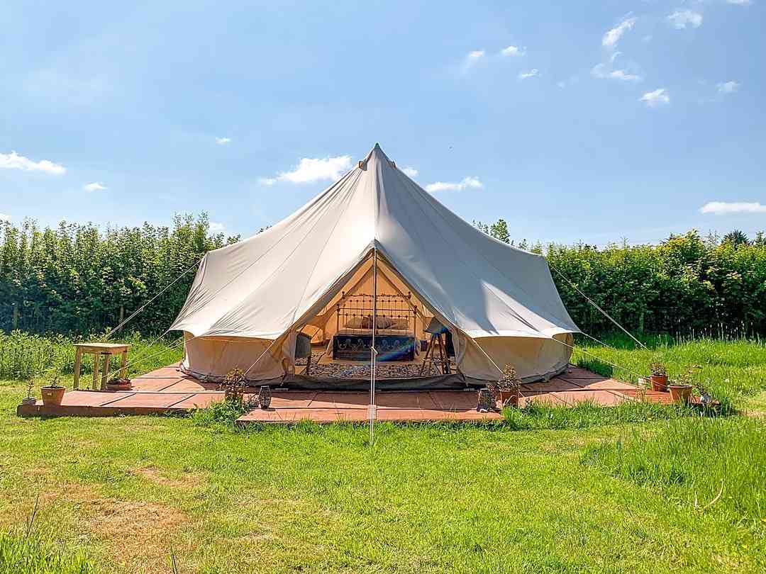 The Paddock at Hardwick: Furnished bell tent (photo added by manager on 29/08/2023)
