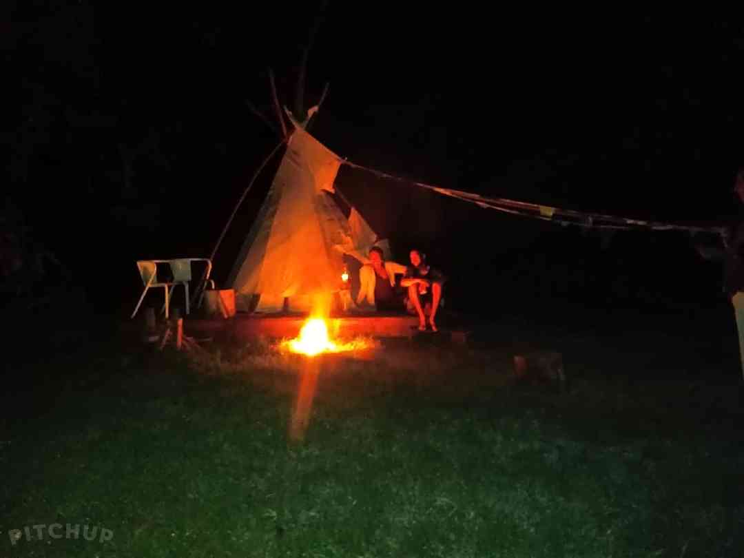 Portugal: Jurten, Tipis, Rundzelte und Domzelte buchen Portugal: Jurten, Tipis, Rundzelte und Domzelte buchen