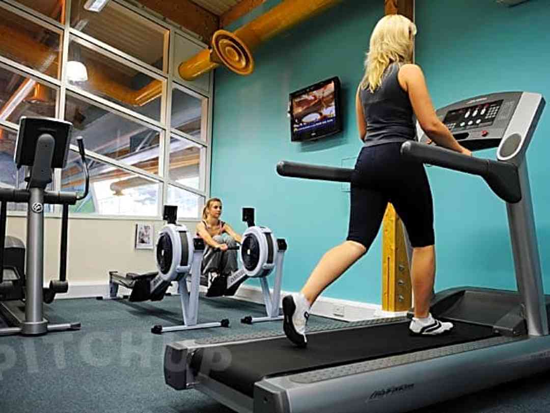 Hoburne Naish: Hoburne Naish (photo added by manager on 02/28/2011)