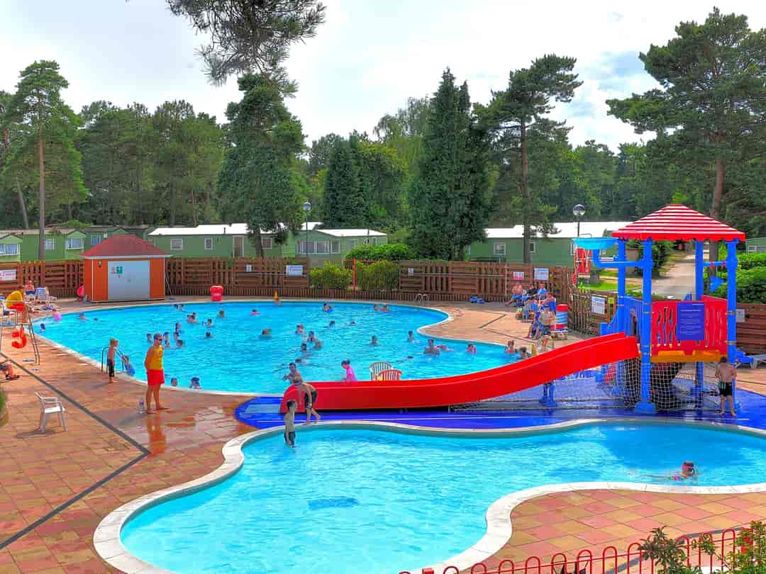 Sandford Holiday Park: Heated outdoor pool