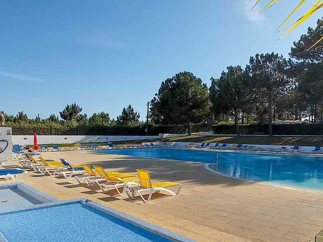 Parque Orbitur Sitava Milfontes: Swimming pool