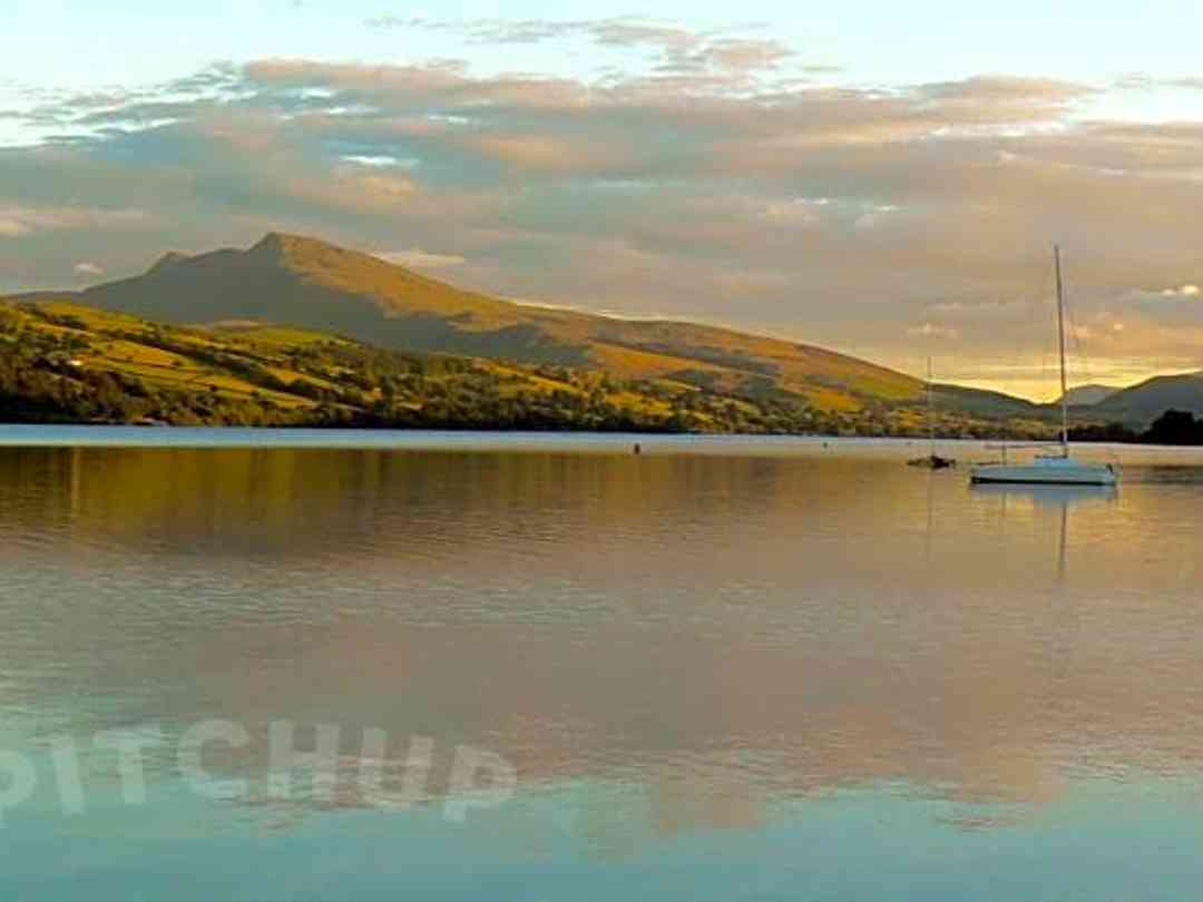 Pen Y Bont Touring Camping Park Bala Pitchup