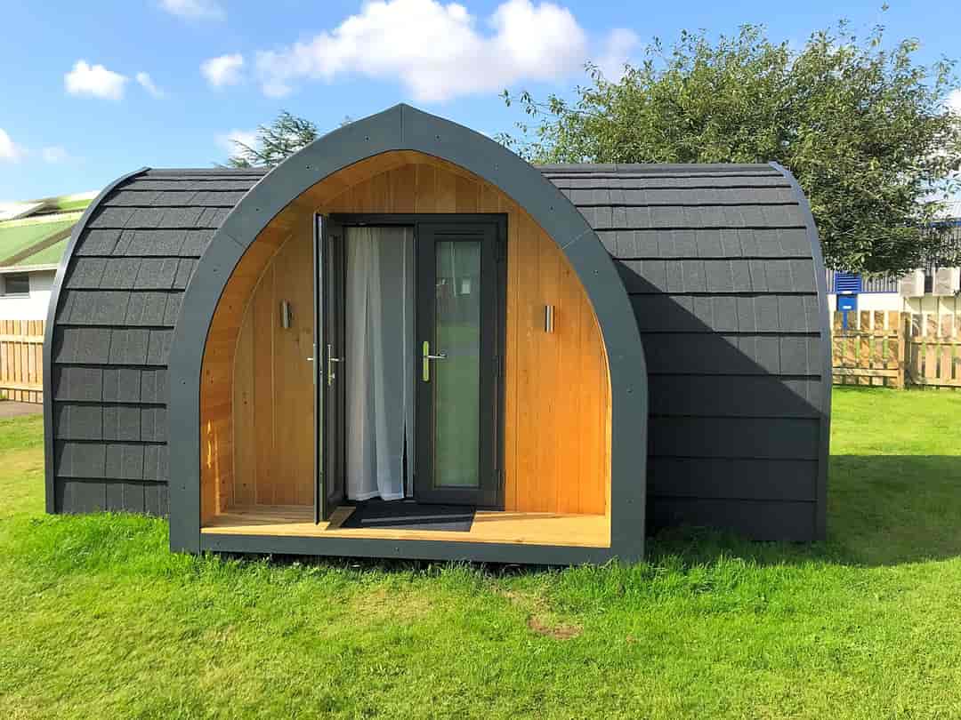 Park Rose Caravans: Smart and spacious camping pods (photo added by manager on 08/08/2019)