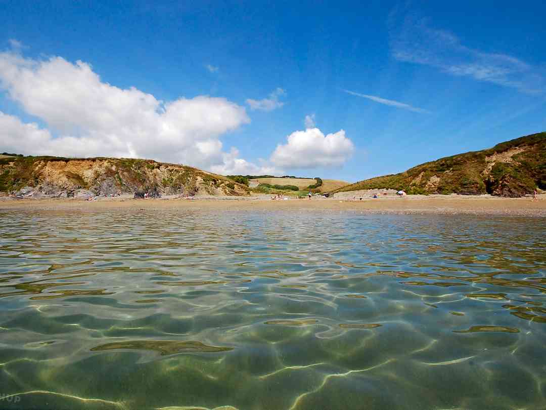 Seaview Gorran Haven Holiday Park: Hemmick beach