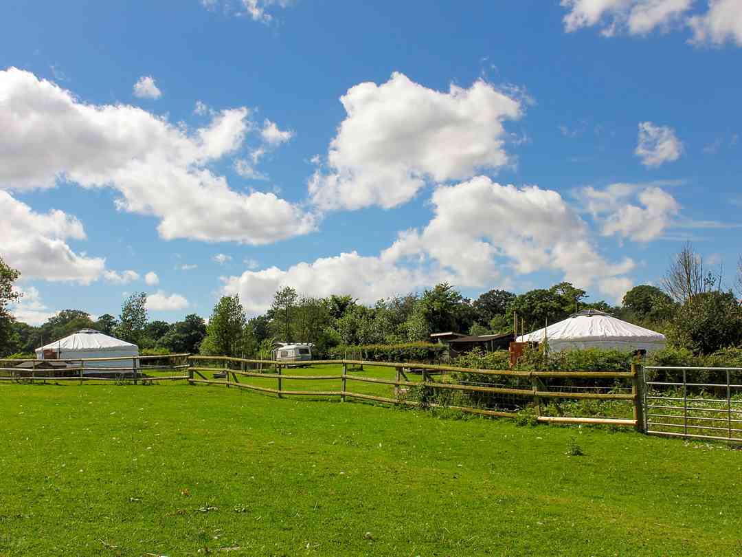 Glamping West Midlands: Entrance views of Yurts (photo added by manager on 17/08/2022)