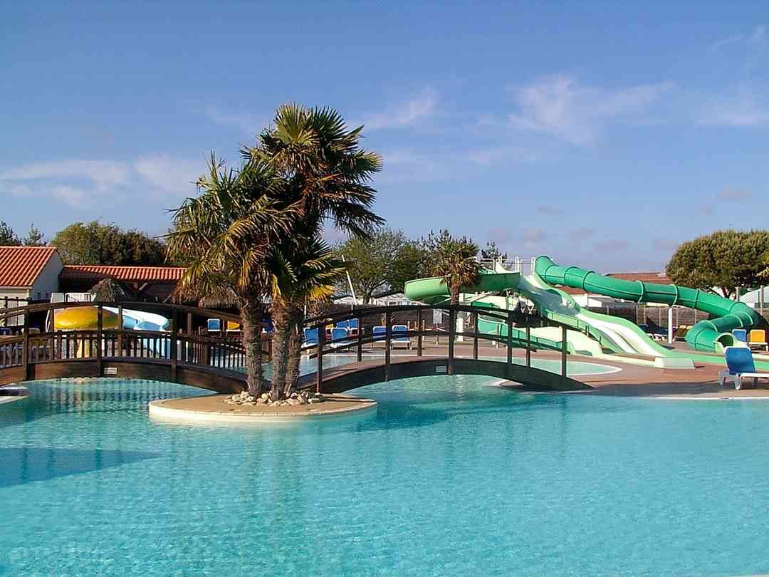 Camping Le Curtys Jard Sur Mer Pitchup