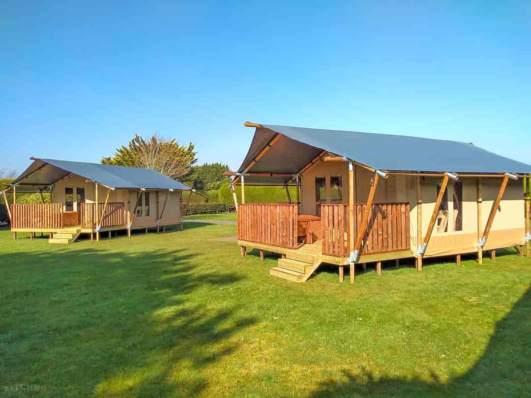 Southland Experience Freedom Glamping: Safari tents (photo added by manager on 12/10/2022)