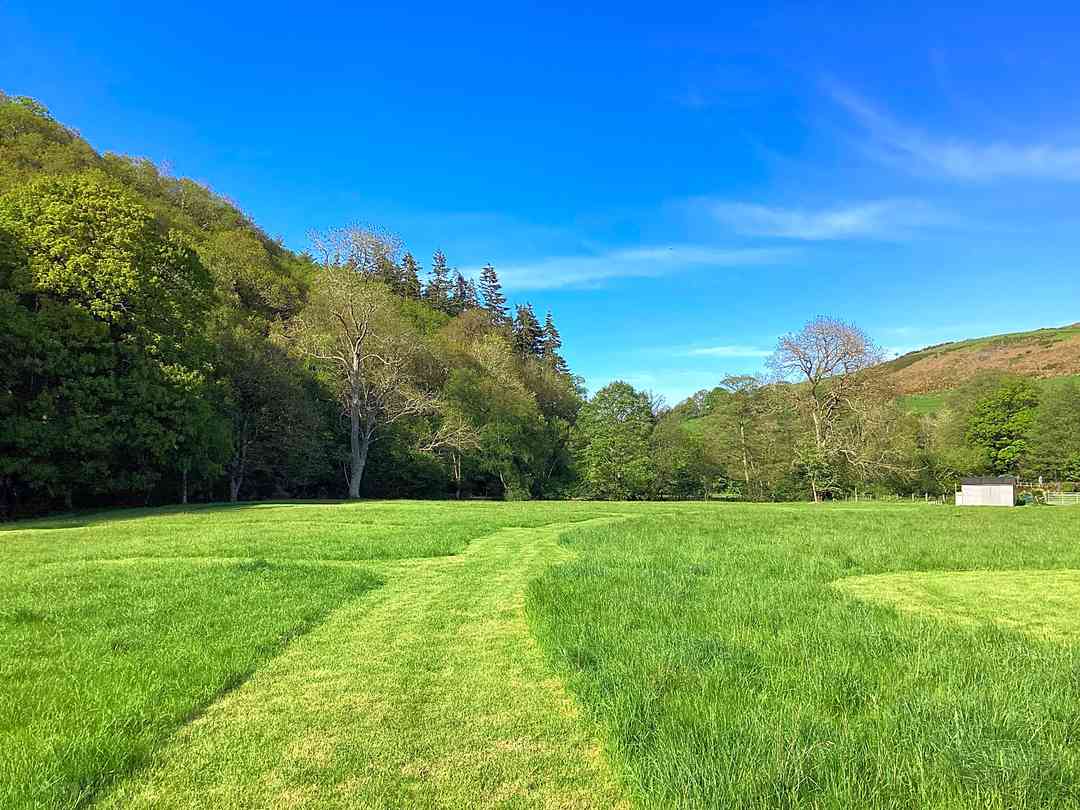 Dolwen Riverside Camping