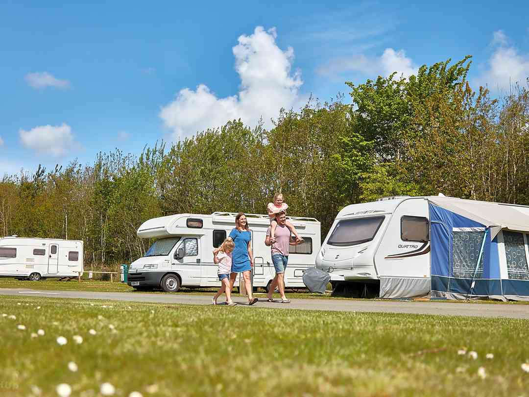 Nodes Point Holiday Park: Touring and Camping (photo added by manager on 13/03/2023)