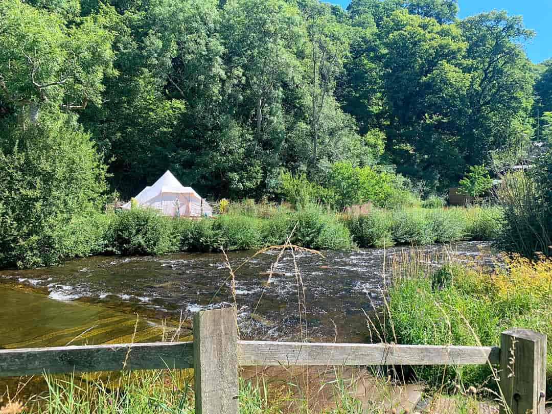 The Crown Inn and Campsite: Beautiful scenery