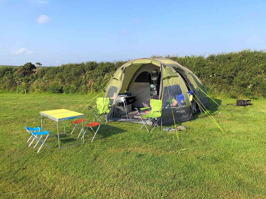 Urban escape akashi shop 4 man tent