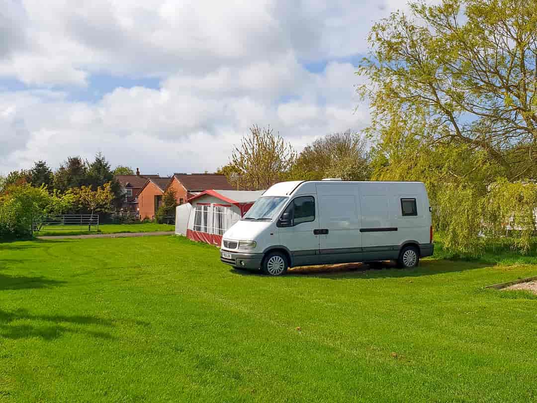 South Farm Caravan Park: Pitches near facilities (photo added by manager on 23/08/2022)