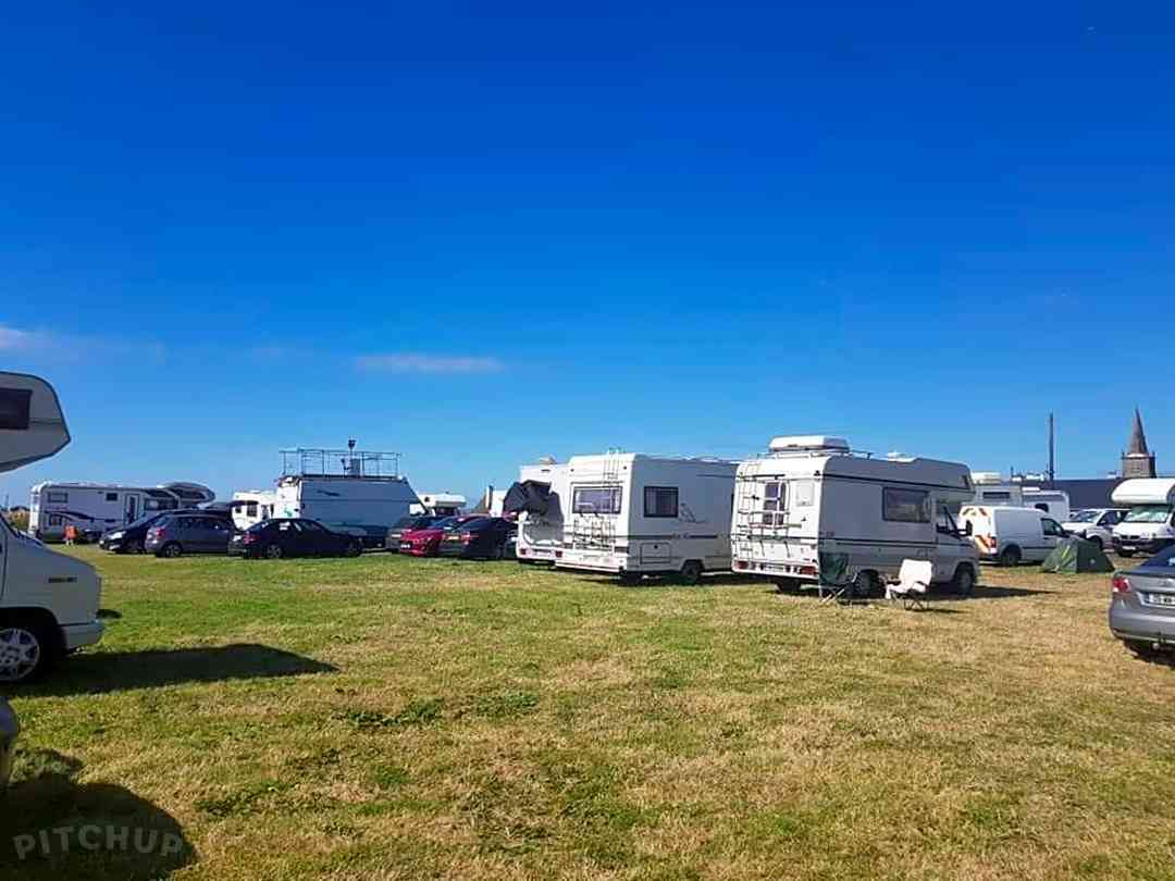 Book Motorhome Campsites Campervan Sites In Republic Of Ireland Pitchup