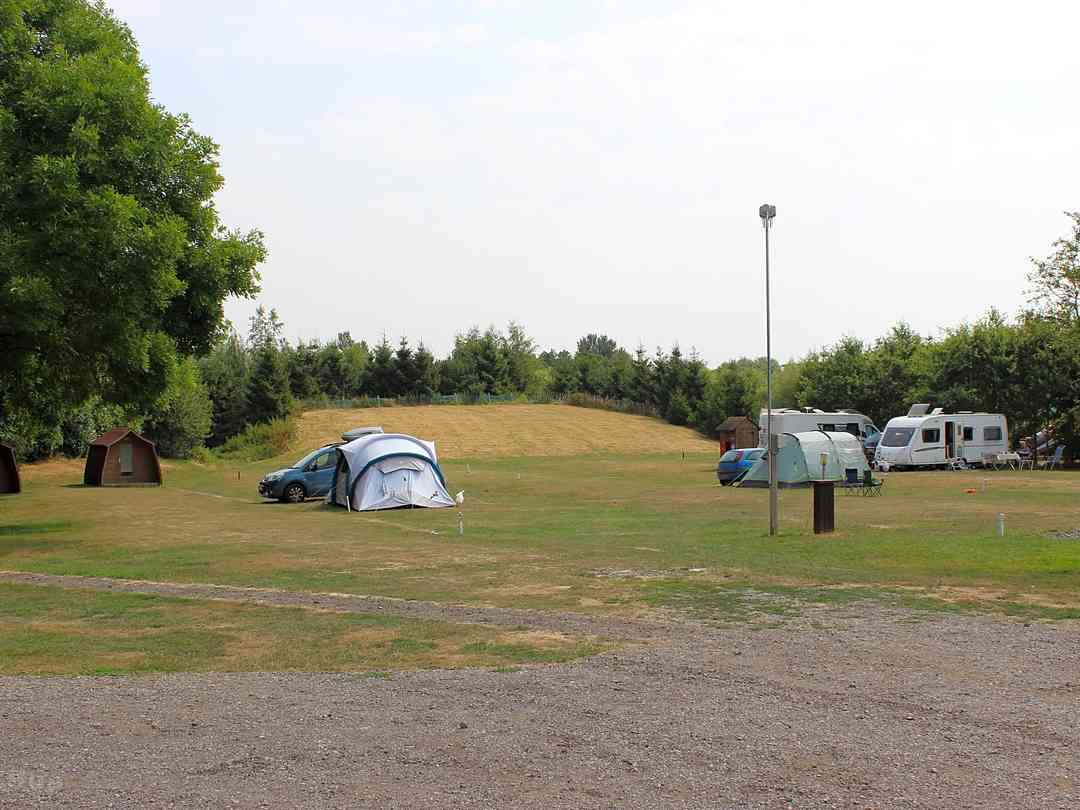 hardstanding pitch