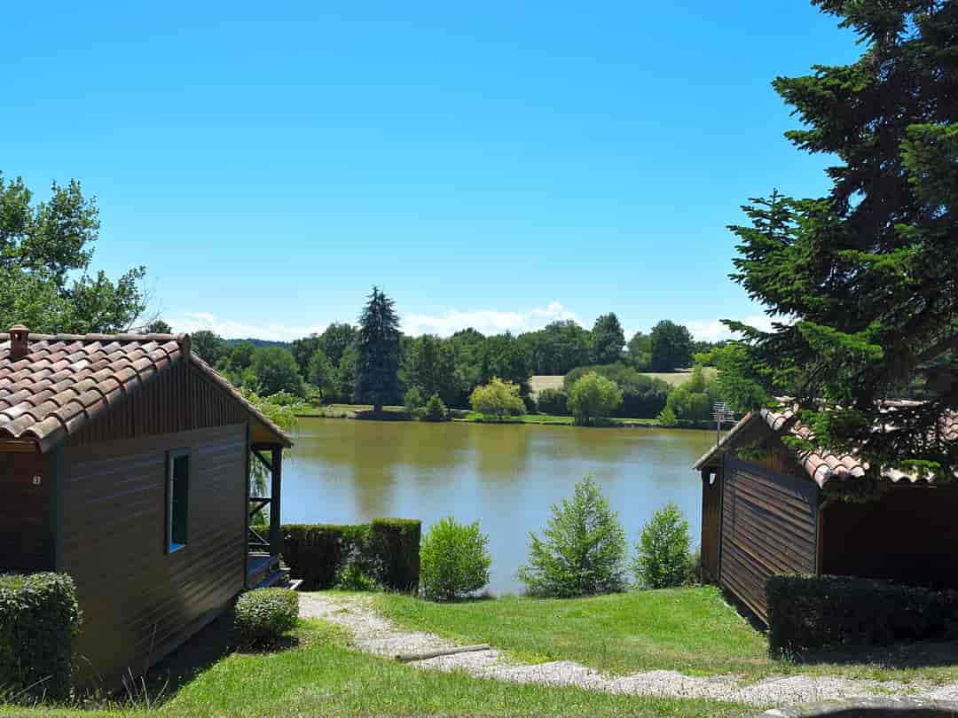 Camping et Village Vacances Le Lac