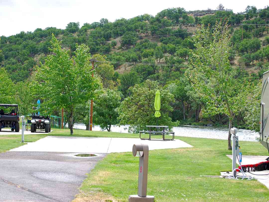 Klamath Ranch Resort Blue Heron Rv Park Hornbrook Pitchup