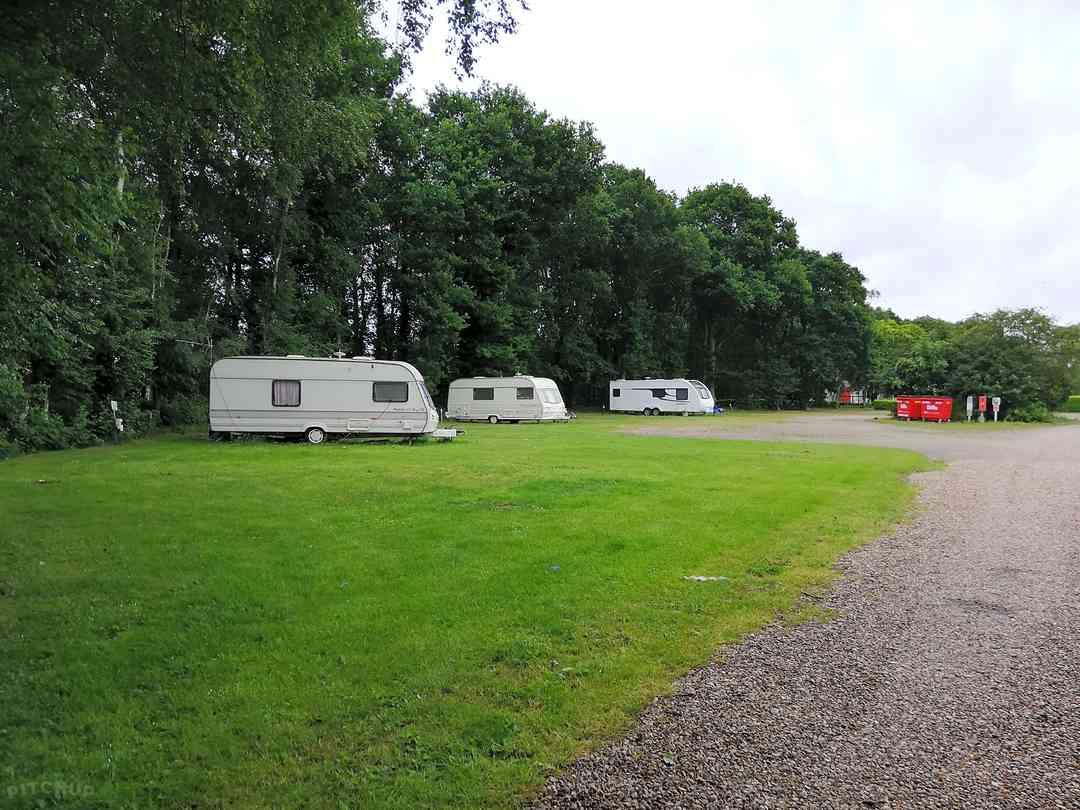Book Motorhome Campsites Campervan Sites In Scunthorpe Lincolnshire Pitchup