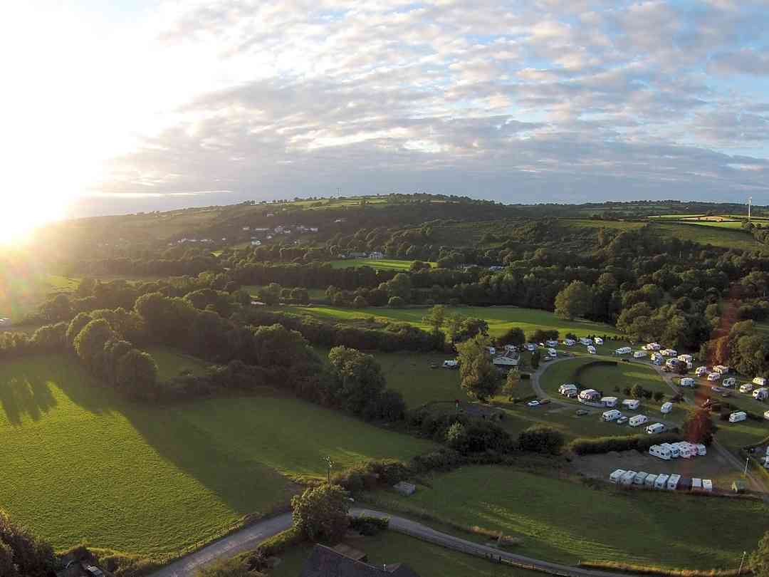 Dolbryn Caravan And Camping Newcastle Emlyn Pitchup