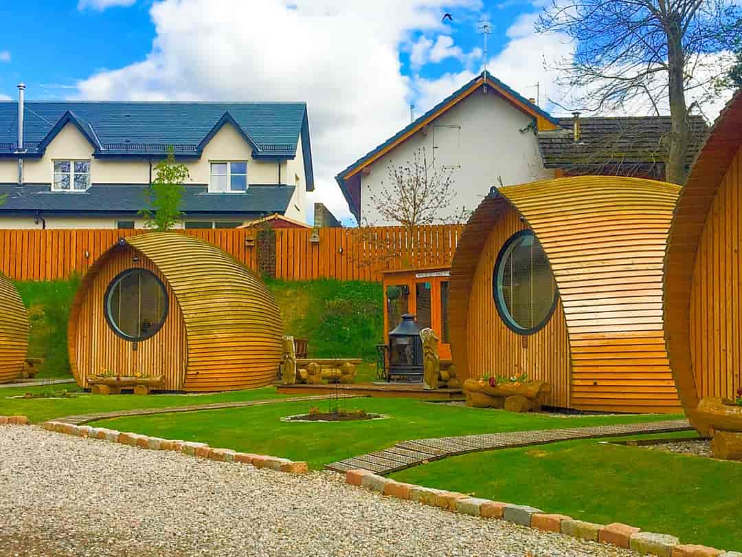 Aviemore Glamping: Exterior of the pods