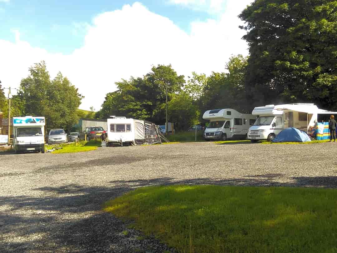 Campsites in Co Louth - Dundalk - Gyles Quay Caravan Park 