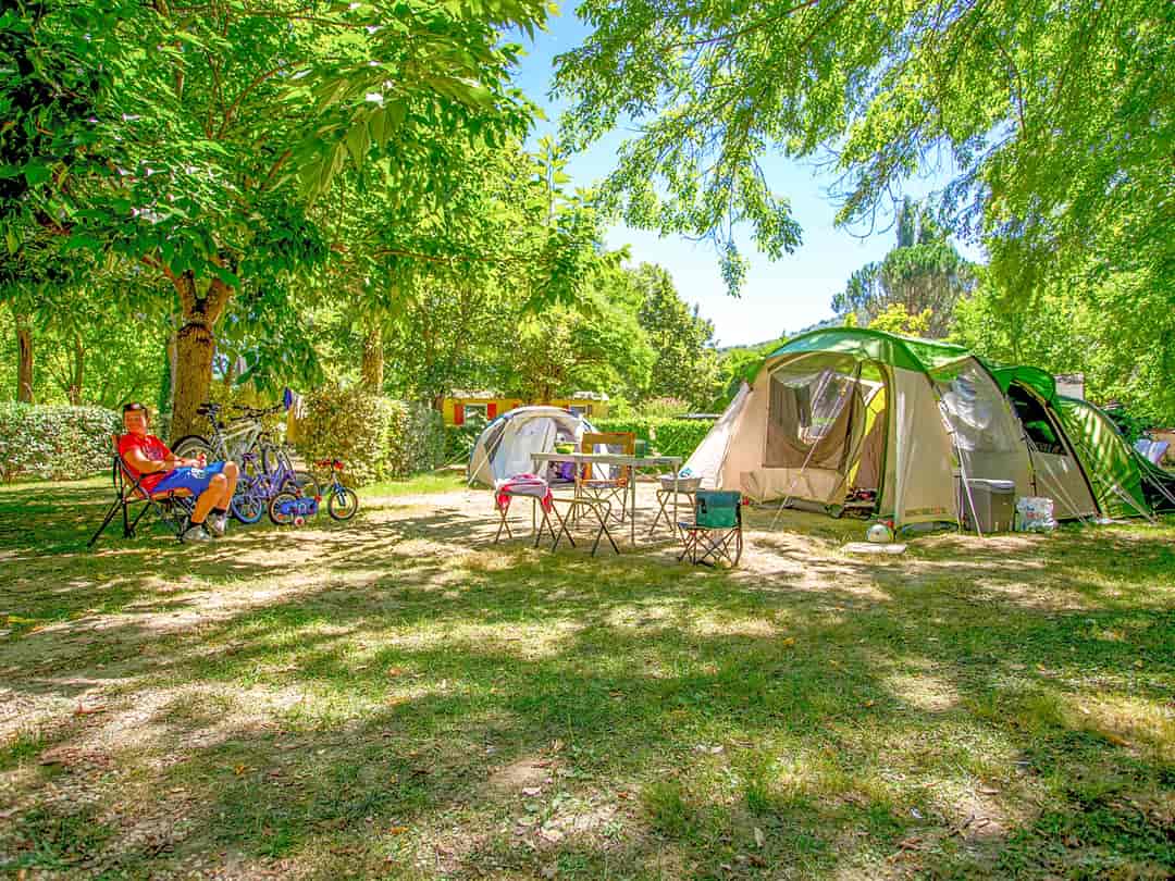 Camping Le Moulin: Site pitches