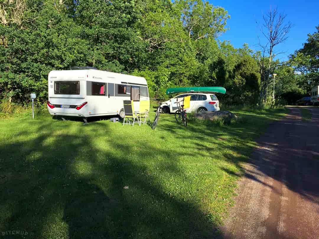 Blankaholms Naturcamping: Scenic setting for caravans and tents