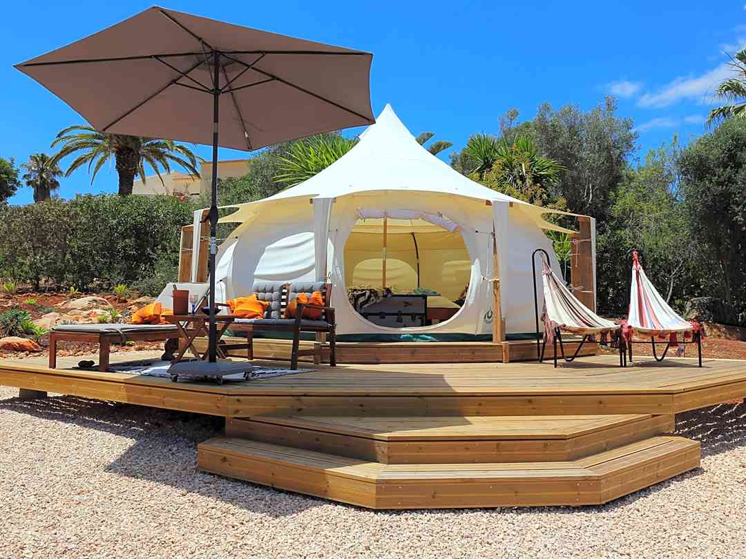 Faro, Portugal: Jurten, Tipis, Rundzelte und Domzelte buchen Faro, Portugal: Jurten, Tipis, Rundzelte und Domzelte buchen