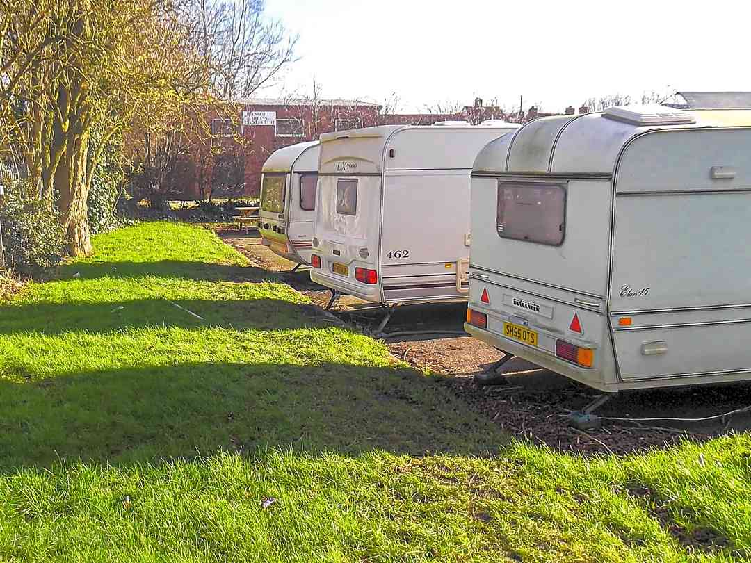 The Victoria - Bikers Pub: Touring pitches