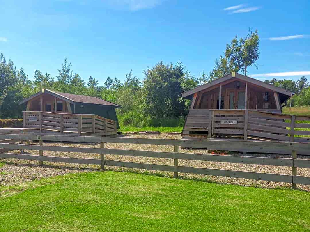 Lagganbeg Caravan Park: Osprey cabins (photo added by manager on 02/08/2022)
