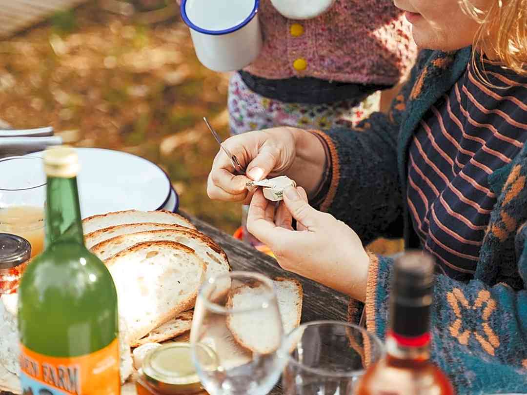 The Original Hut Company: Enjoying a locally sourced lunch