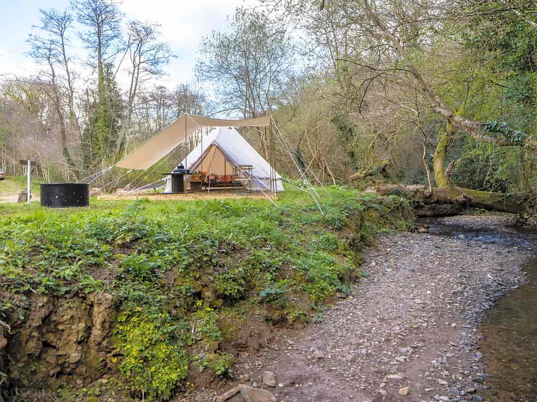 Naturally Glamping: Belle exterior