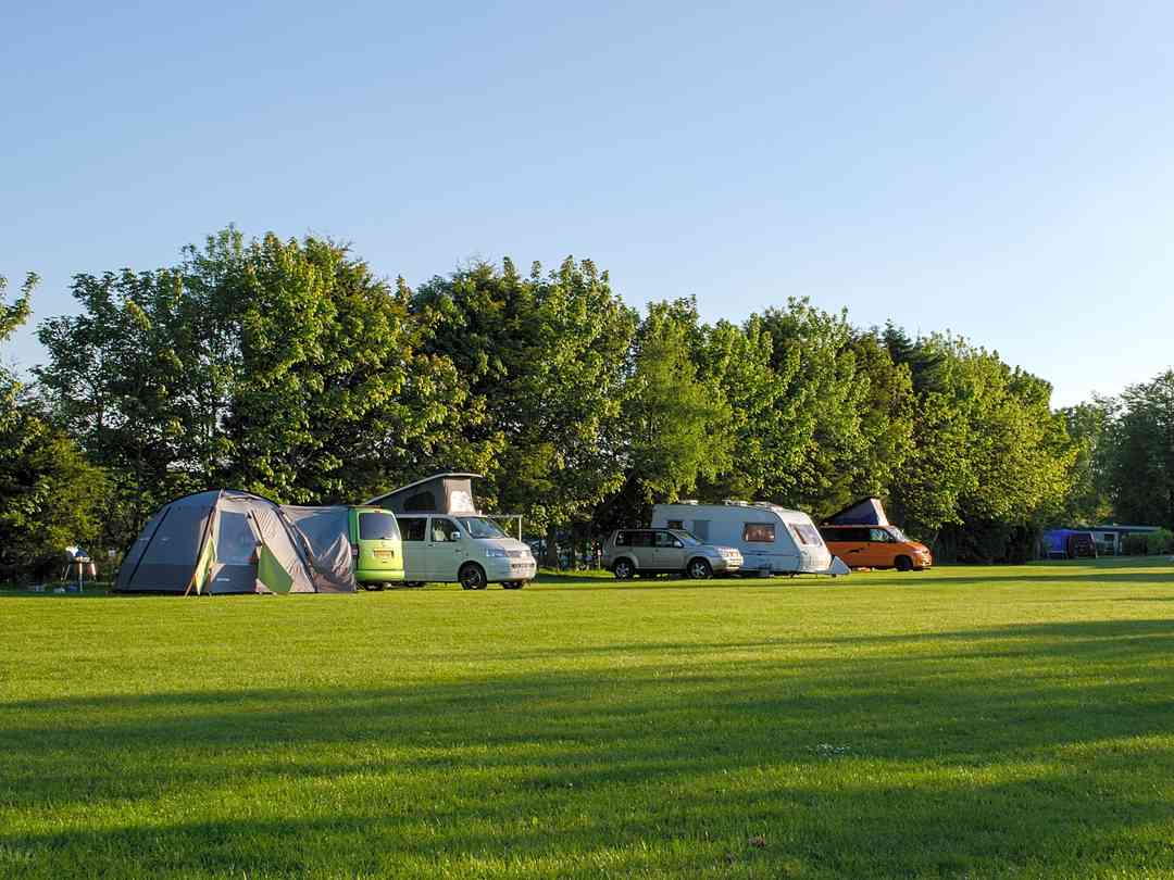 Branscombe Airfield and Camping (foto añadida por el administrador el 05/02/2017) Branscombe Airfield and Camping (foto añadida por el administrador el 05/02/2017)