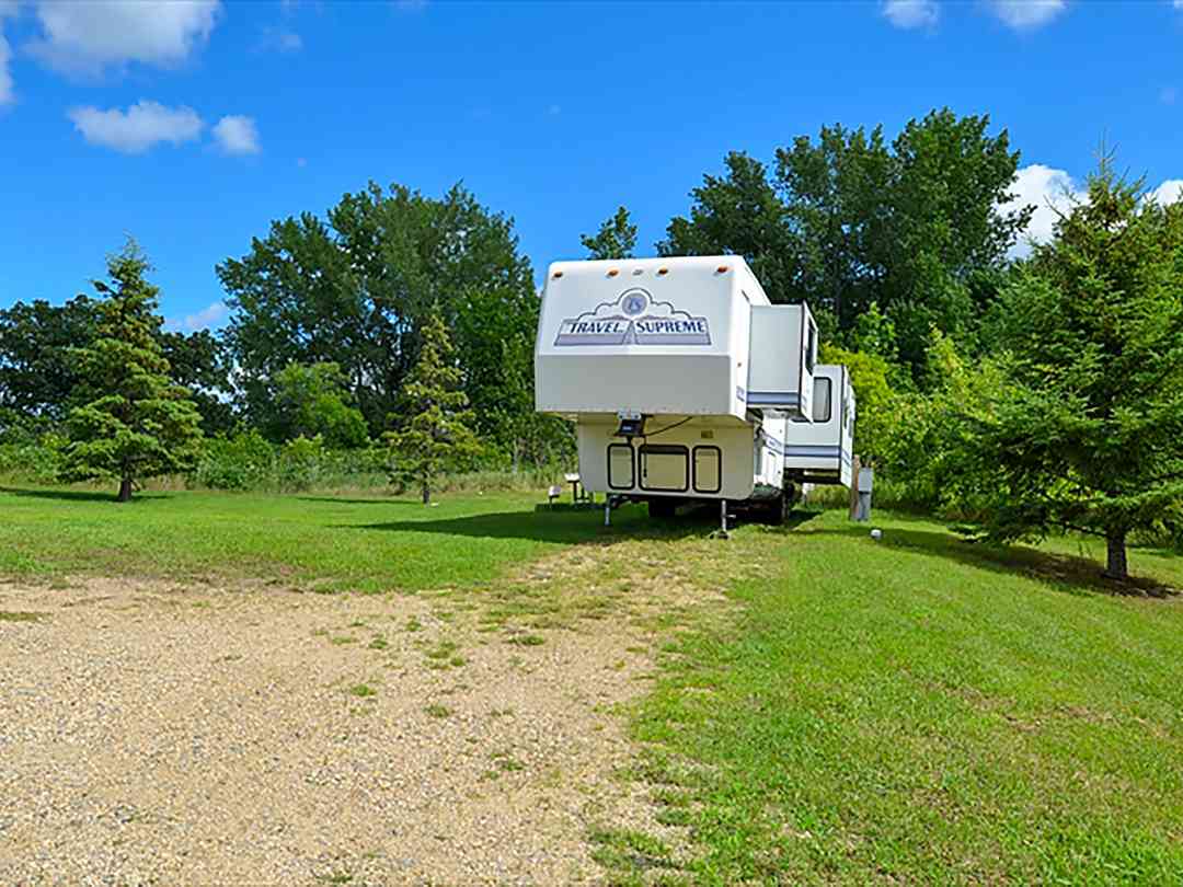 Book Rv Parks Motorhome Campgrounds In Midwest Usa Pitchup