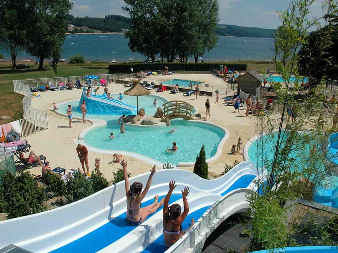 Camping Le Caussanel Canet De Salars Updated 2020 Prices Pitchup