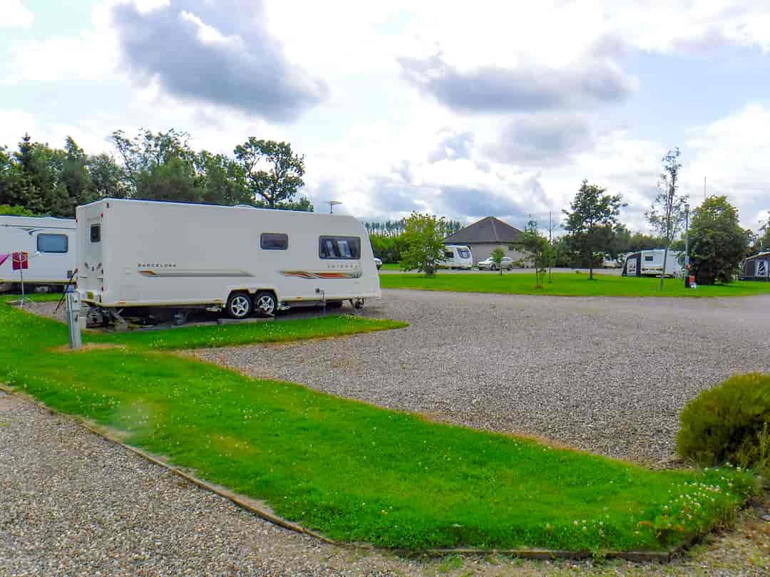 Foresterseat Caravan Park: Good-size pitch for twin axles