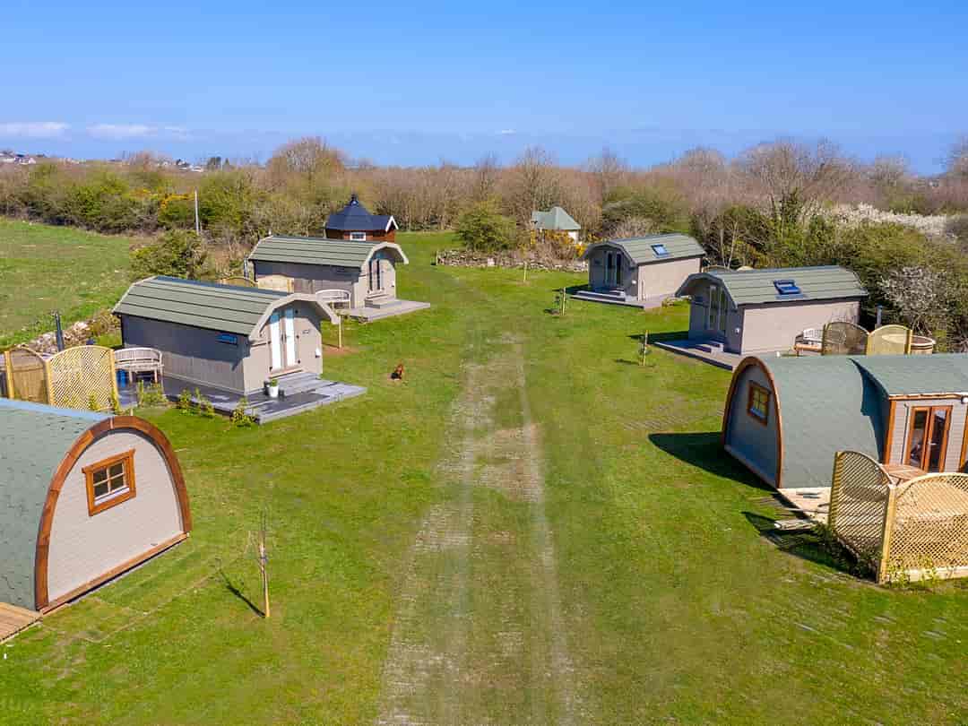 Brynteg Glamping: Aerial view of the pods