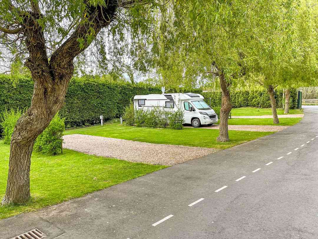 Lincomb Lock Caravan Park: Visitor image of the touring pitches (photo added by manager on 06/09/2022)