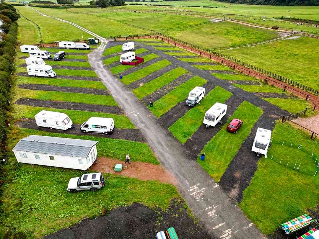 Kelsall Hill Equestrian Centre (fotografie přidána správcem na 14.07.2025) Kelsall Hill Equestrian Centre (fotografie přidána správcem na 14.07.2025)