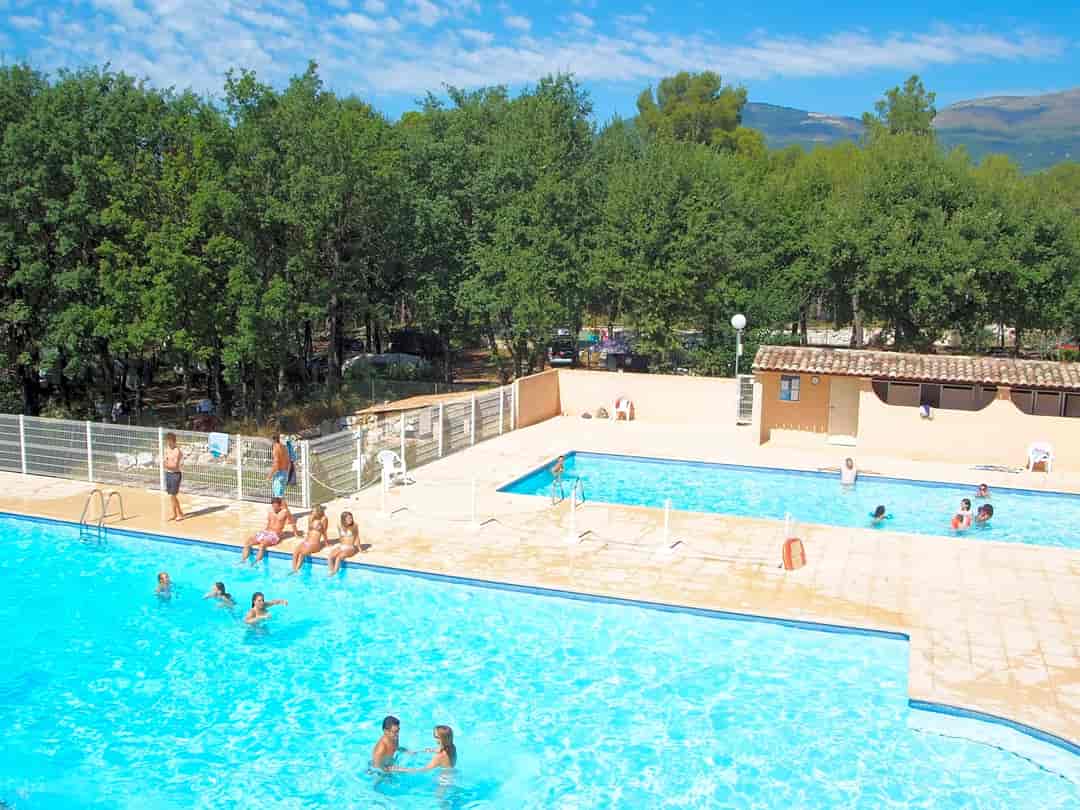 Domaine de la Bergerie: Outdoor pools